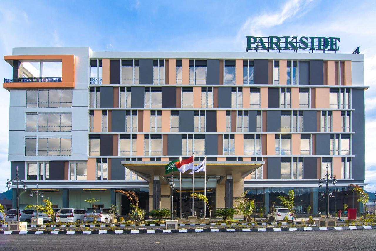 Parkside Gayo Petro Hotel Takengon Exterior photo